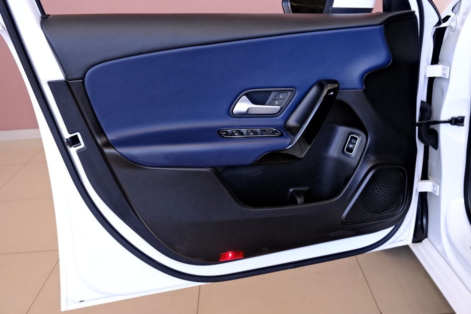 Продам Mercedes-Benz A-Class 2019 года в Одессе