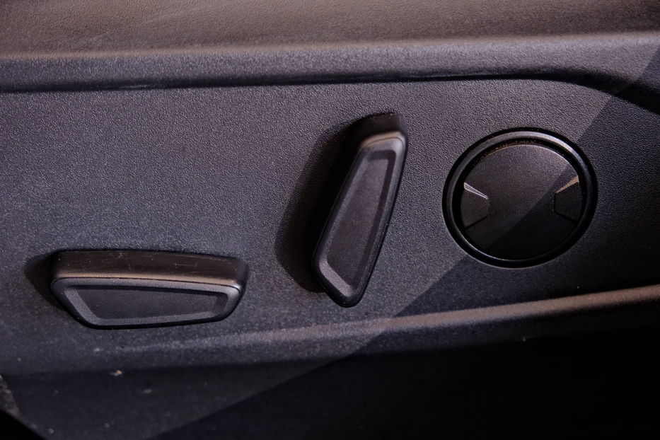 Продам Ford Mustang GT Mach-E 2023 года в Одессе