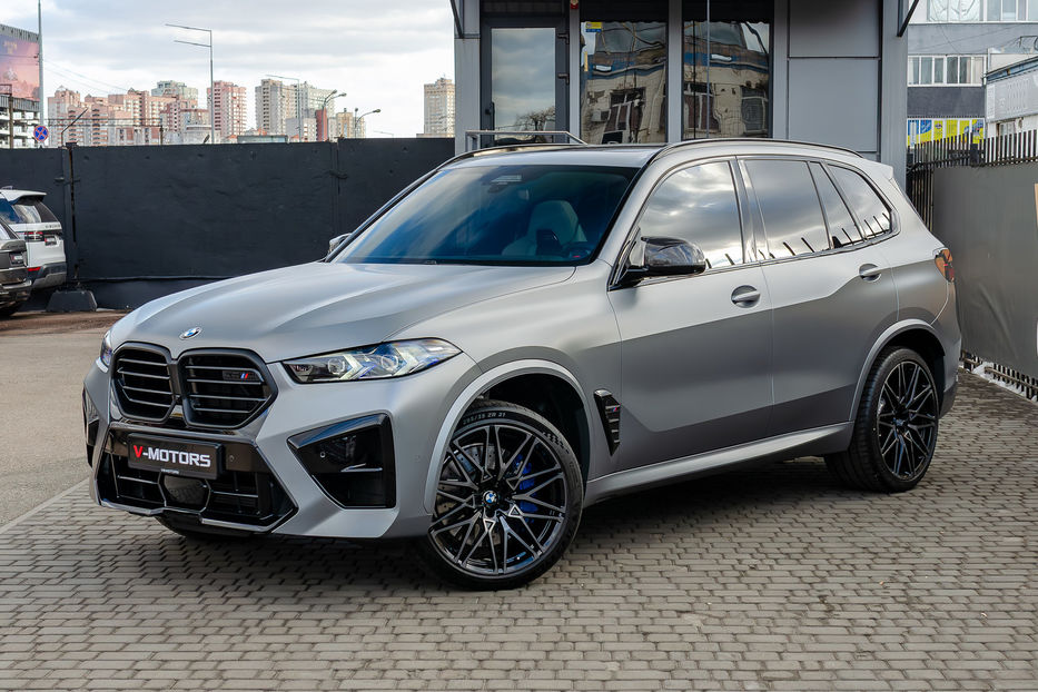 Продам BMW X5 M Competition 2024 года в Киеве