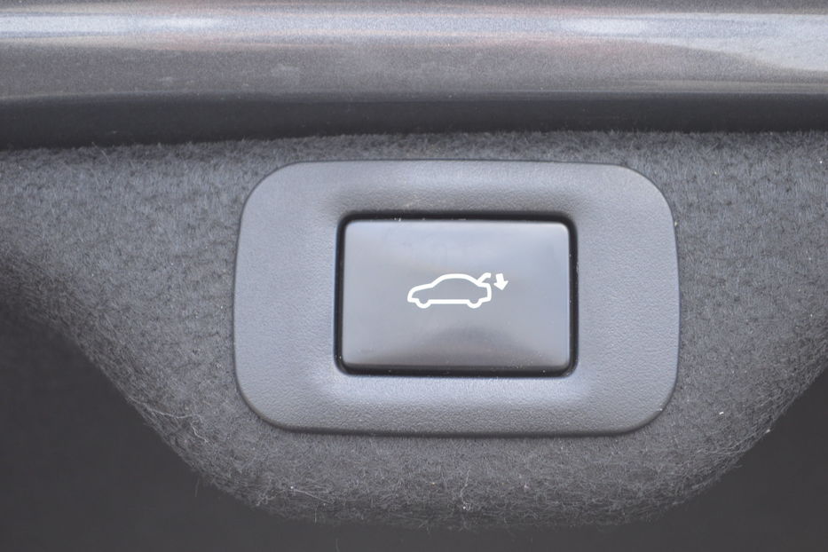 Продам Lexus ES 300 Hybrid 2019 года в Одессе