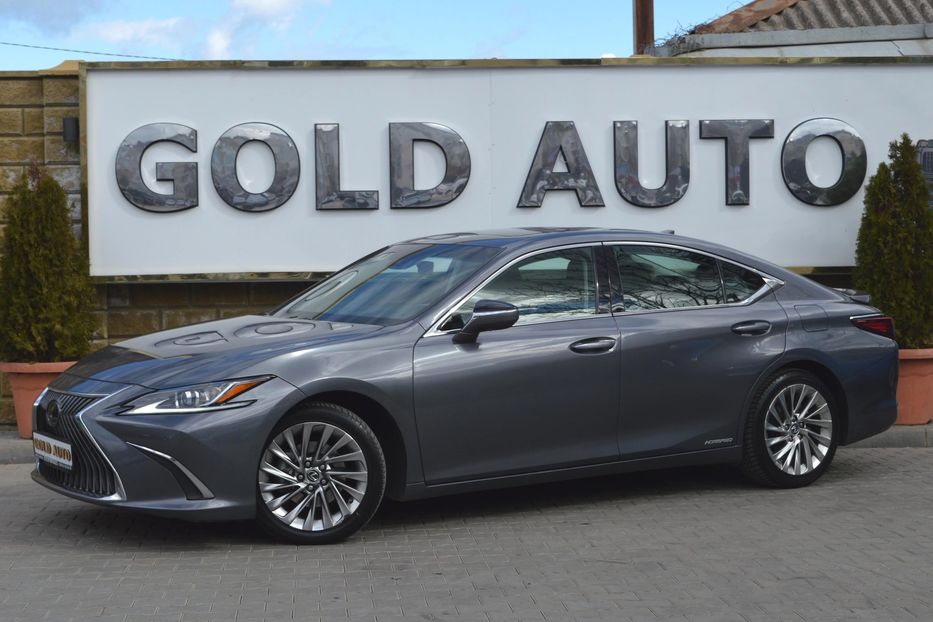 Продам Lexus ES 300 Hybrid 2019 года в Одессе