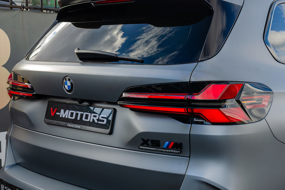 Продам BMW X5 M Competition 2024 года в Киеве