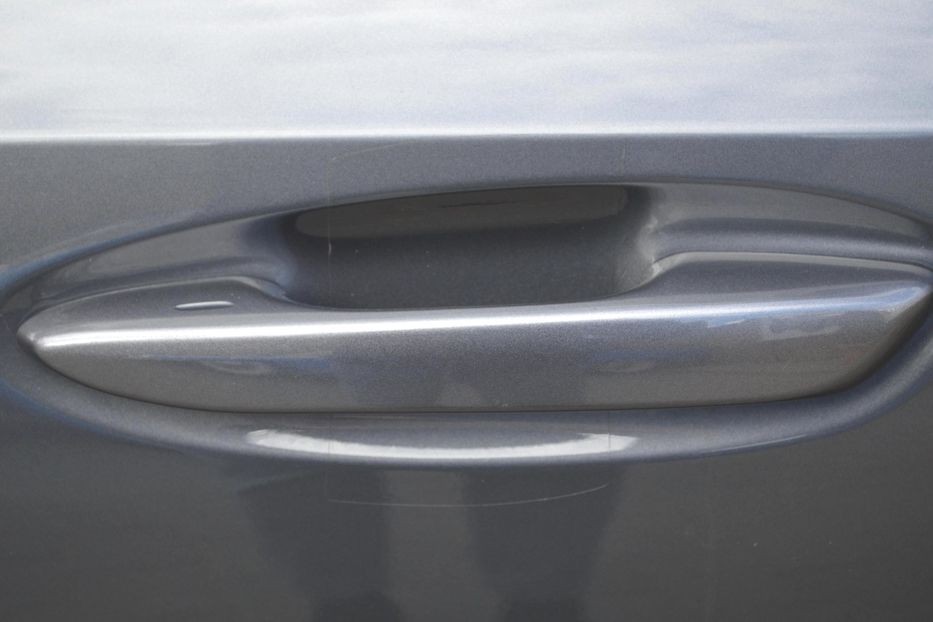 Продам Lexus ES 300 Hybrid 2019 года в Одессе