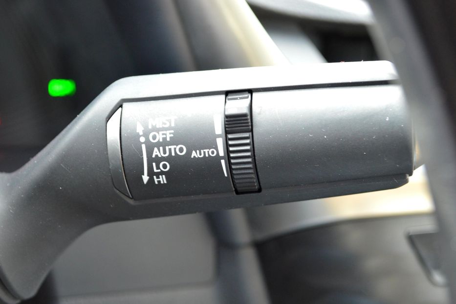 Продам Lexus ES 300 Hybrid 2019 года в Одессе