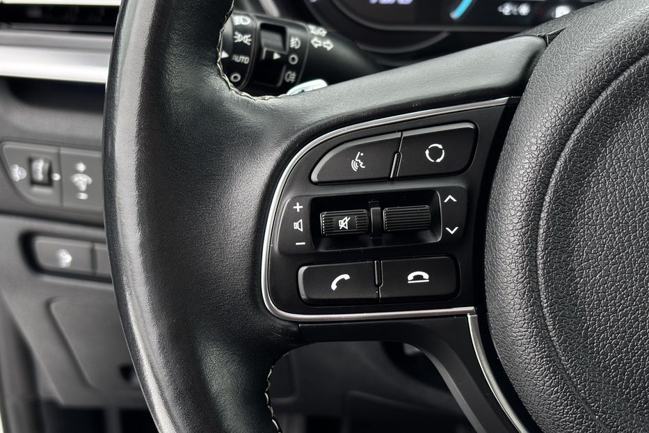 Продам Kia Niro 64кВт. 2020 года в Львове