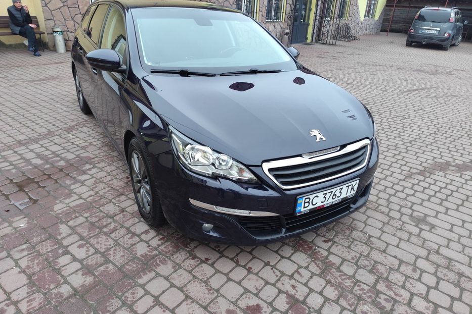 Продам Peugeot 308 2015 года в Львове