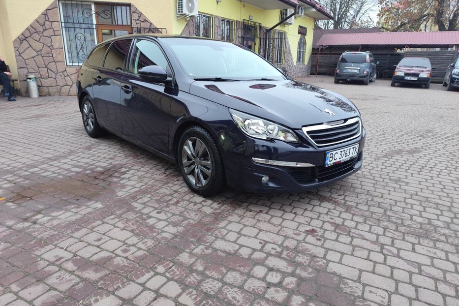 Продам Peugeot 308 2015 года в Львове