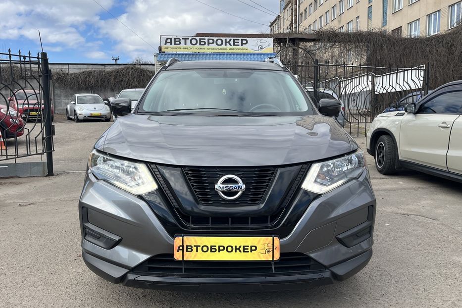Продам Nissan Rogue Sv Hybrid 2017 года в Николаеве