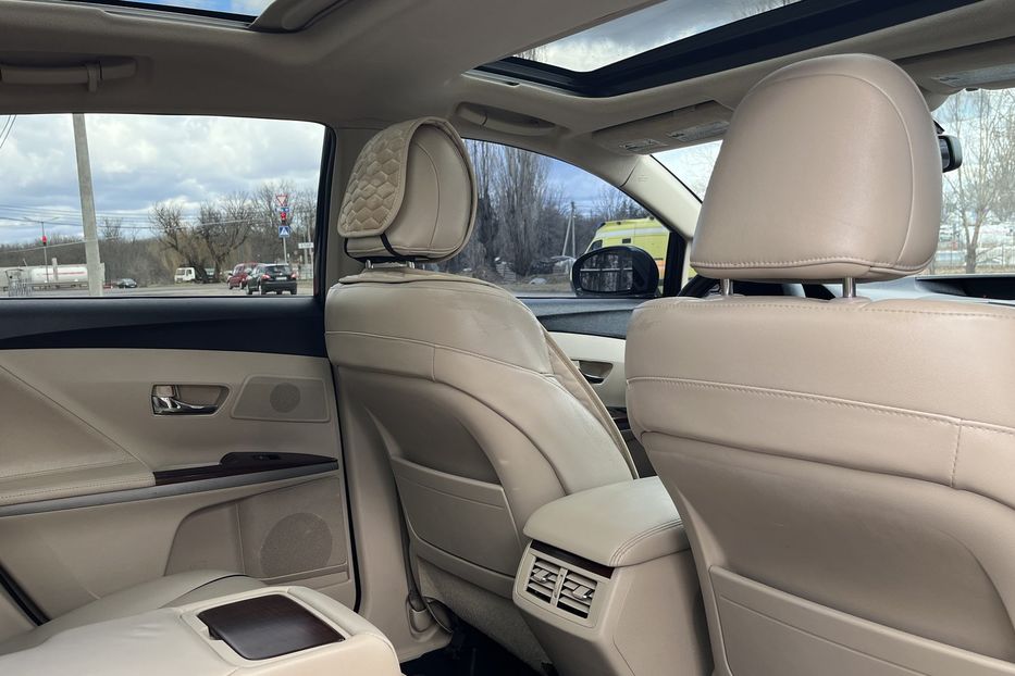 Продам Toyota Venza Full 4х4 2011 года в Николаеве