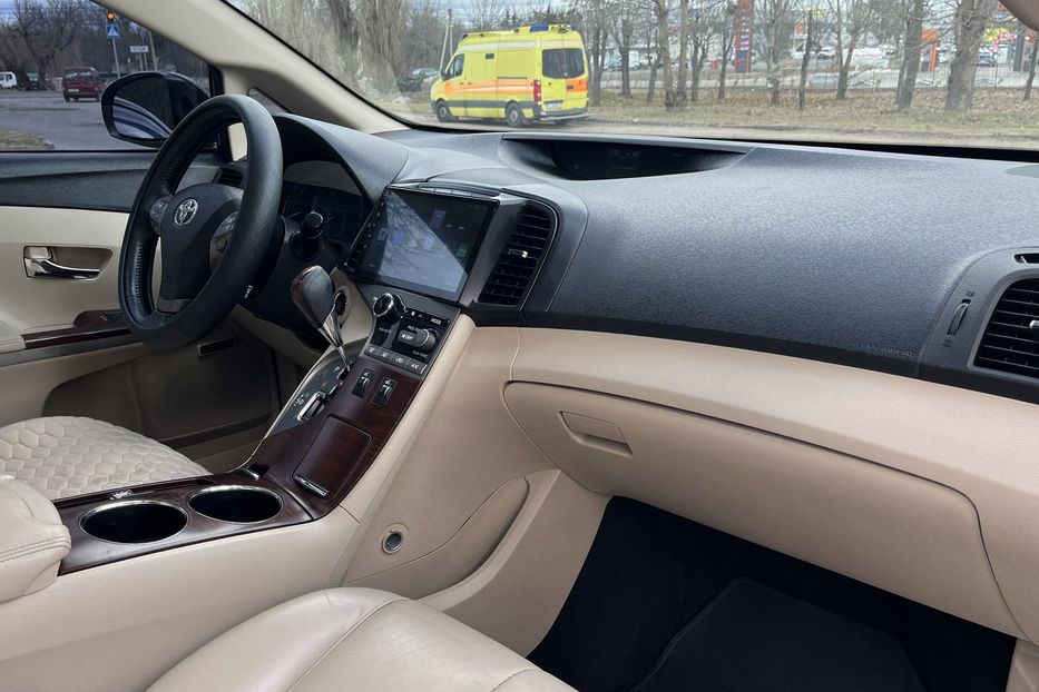 Продам Toyota Venza Full 4х4 2011 года в Николаеве