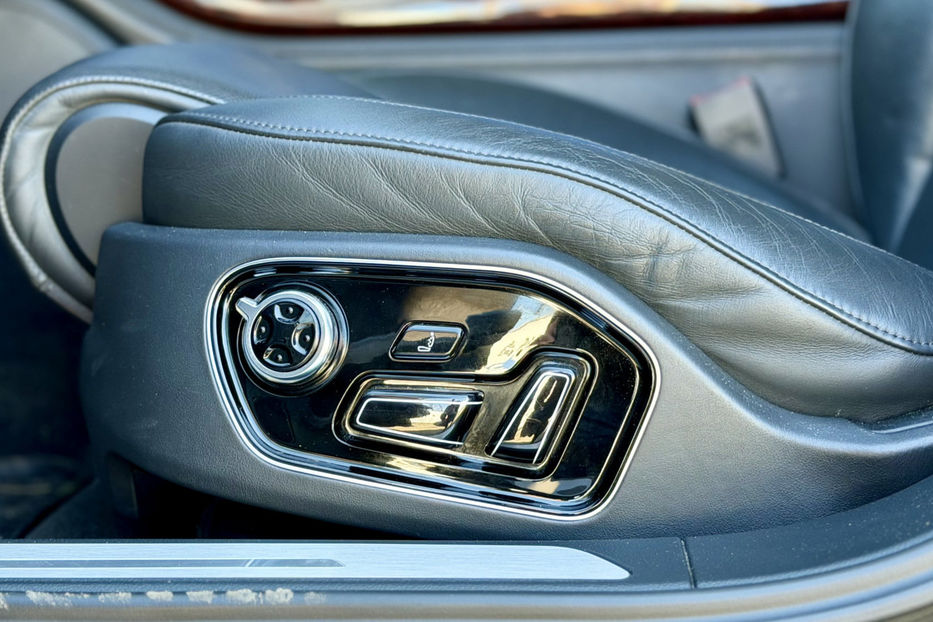 Продам Audi A8 4.0 BiTFSI Long Tiptronic 2013 года в Киеве