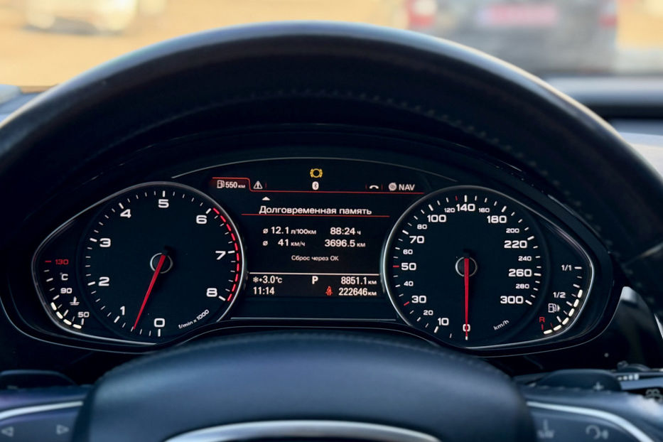 Продам Audi A8 4.0 BiTFSI Long Tiptronic 2013 года в Киеве