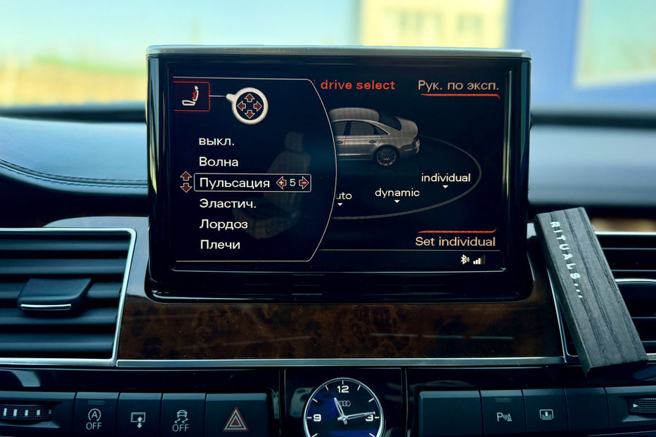 Продам Audi A8 4.0 BiTFSI Long Tiptronic 2013 года в Киеве