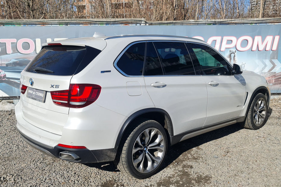 Продам BMW X5 40e Steptronic (313 к.с.) 2017 года в Киеве