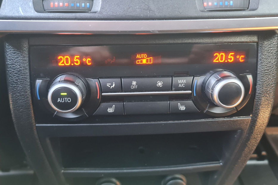 Продам BMW X5 40e Steptronic (313 к.с.) 2017 года в Киеве