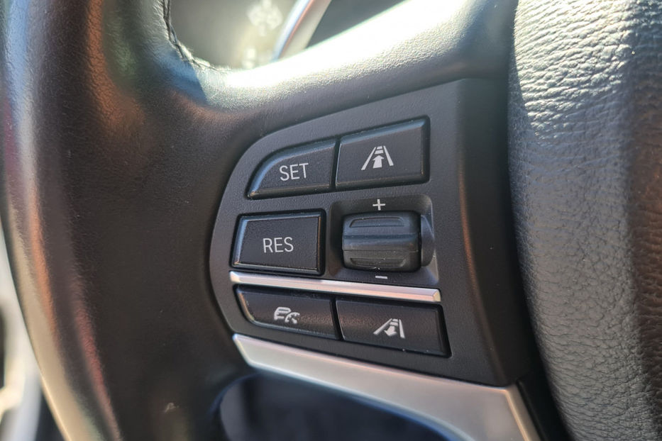 Продам BMW X5 40e Steptronic (313 к.с.) 2017 года в Киеве