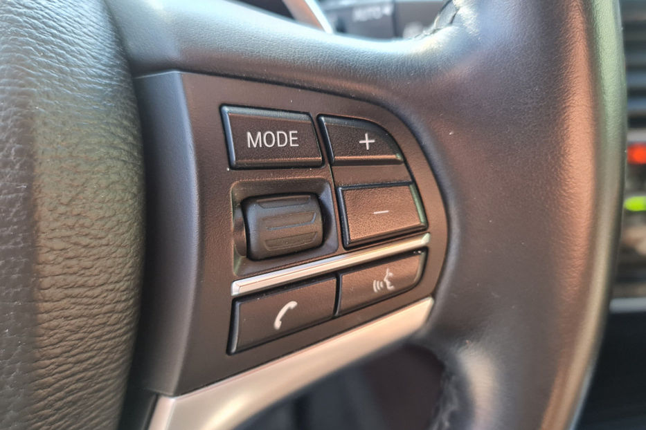 Продам BMW X5 40e Steptronic (313 к.с.) 2017 года в Киеве