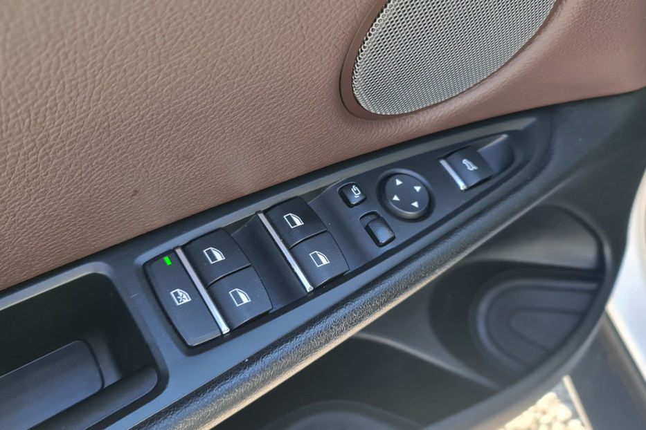 Продам BMW X5 40e Steptronic (313 к.с.) 2017 года в Киеве