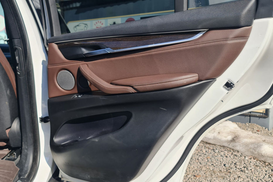 Продам BMW X5 40e Steptronic (313 к.с.) 2017 года в Киеве