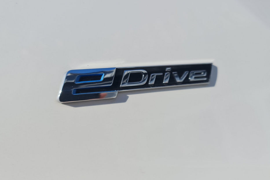 Продам BMW X5 40e Steptronic (313 к.с.) 2017 года в Киеве