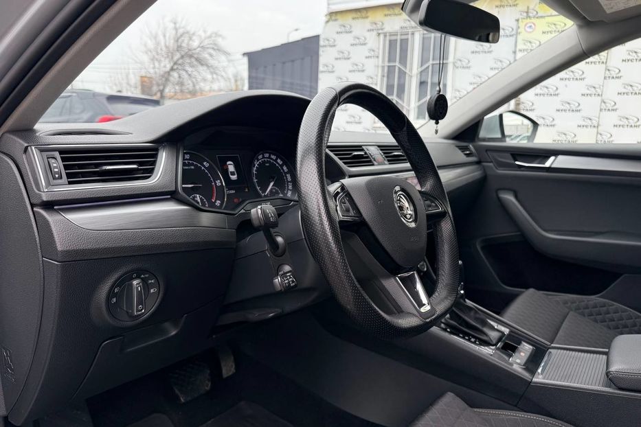 Продам Skoda Superb 2016 года в Днепре