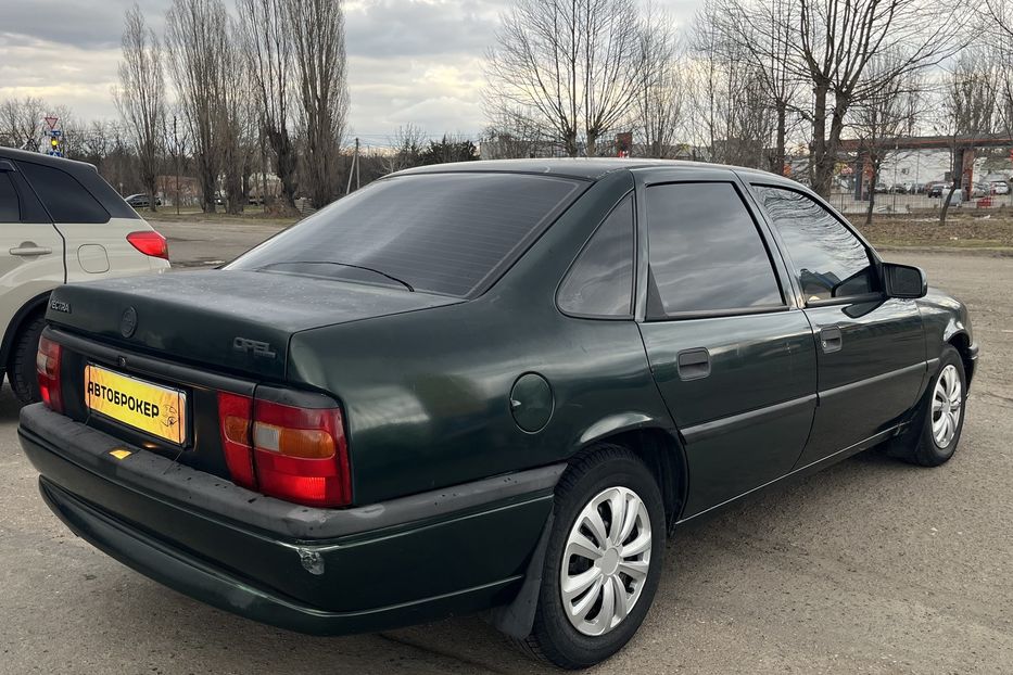 Продам Opel Vectra A 2,0 1994 года в Николаеве