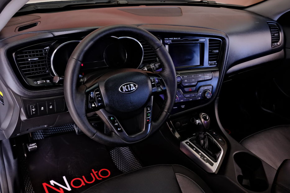Продам Kia Optima 2013 года в Одессе