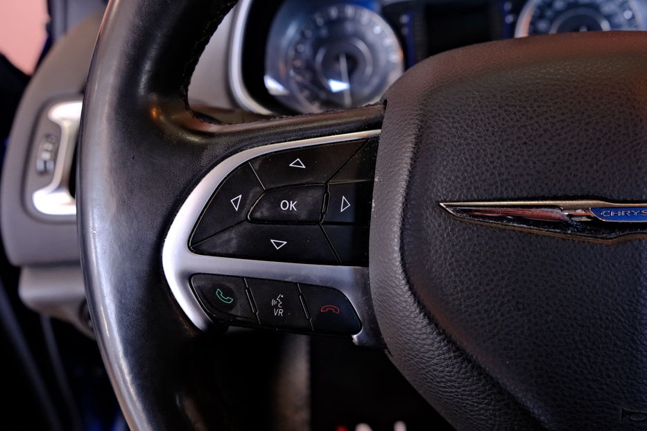 Продам Chrysler 200 2015 года в Одессе