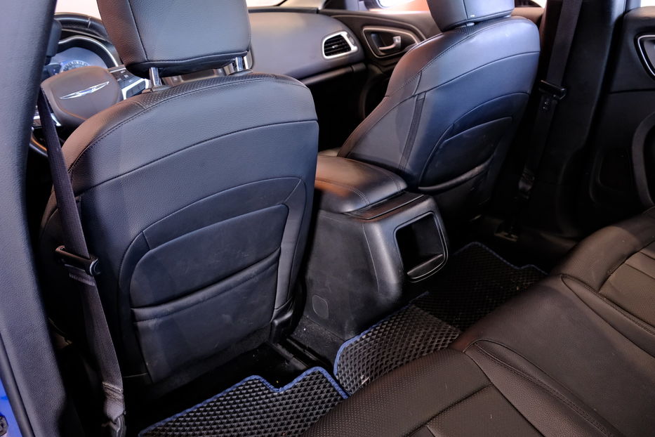 Продам Chrysler 200 2015 года в Одессе