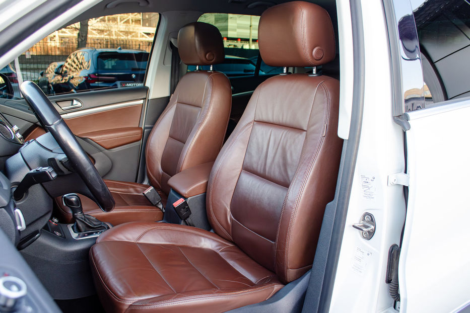 Продам Volkswagen Tiguan 2.0TDI 4Motion 2012 года в Киеве