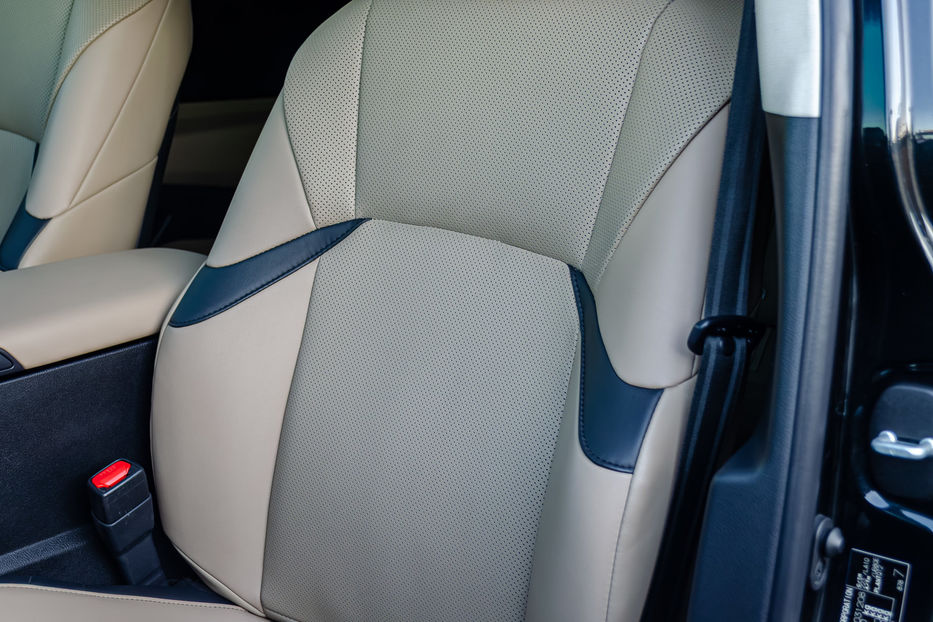 Продам Lexus ES 250 2020 года в Киеве