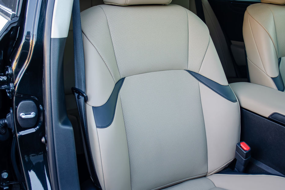 Продам Lexus ES 250 2020 года в Киеве