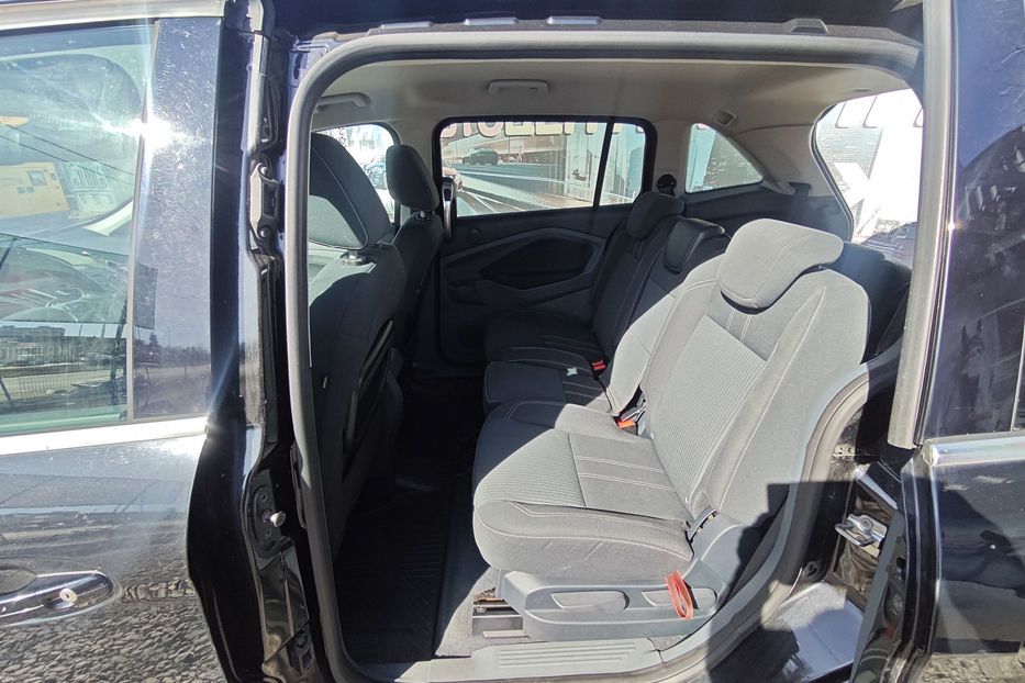 Продам Ford Grand C-MAX 1.6 Duratorq TDCi MT 115 к.с. 2010 года в Киеве