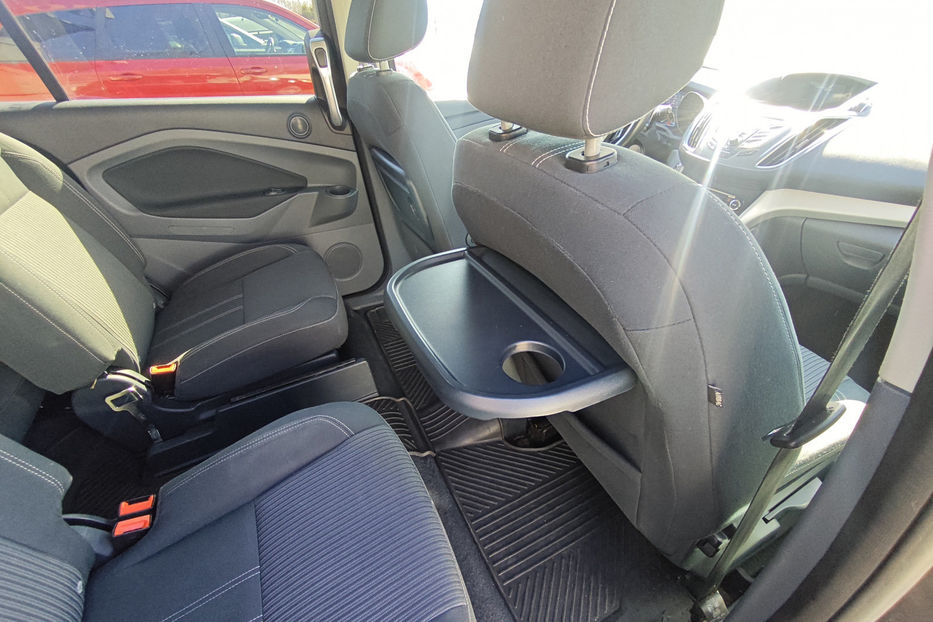 Продам Ford Grand C-MAX 1.6 Duratorq TDCi MT 115 к.с. 2010 года в Киеве