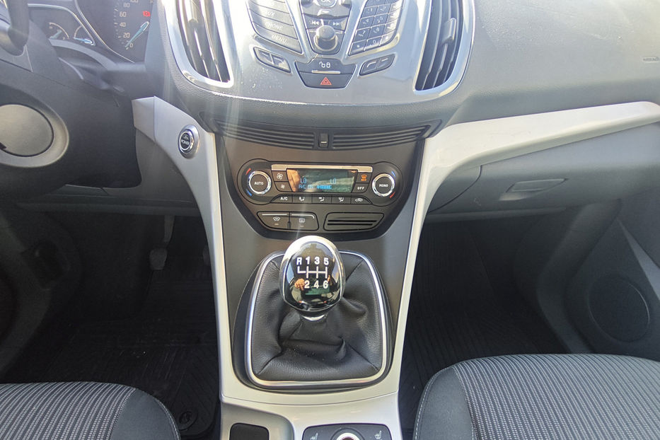 Продам Ford Grand C-MAX 1.6 Duratorq TDCi MT 115 к.с. 2010 года в Киеве