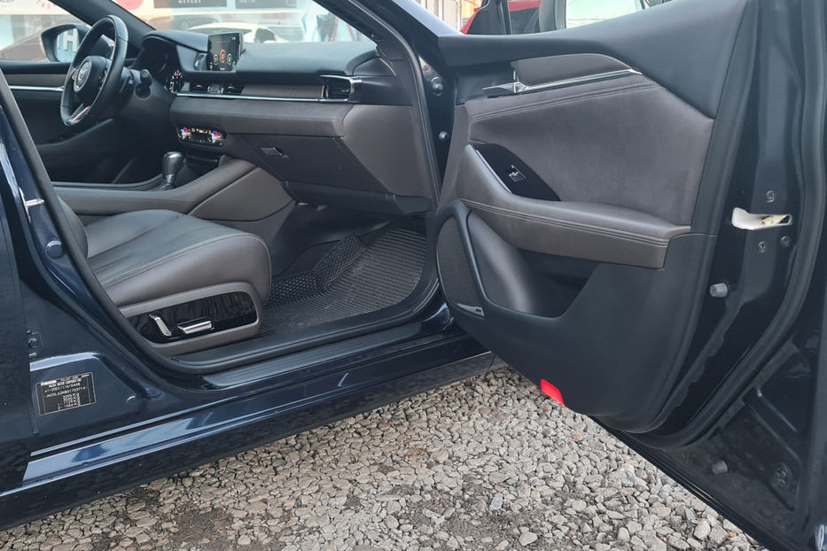 Продам Mazda 6 2.5 AТ (194 к.с.) 2020 года в Киеве