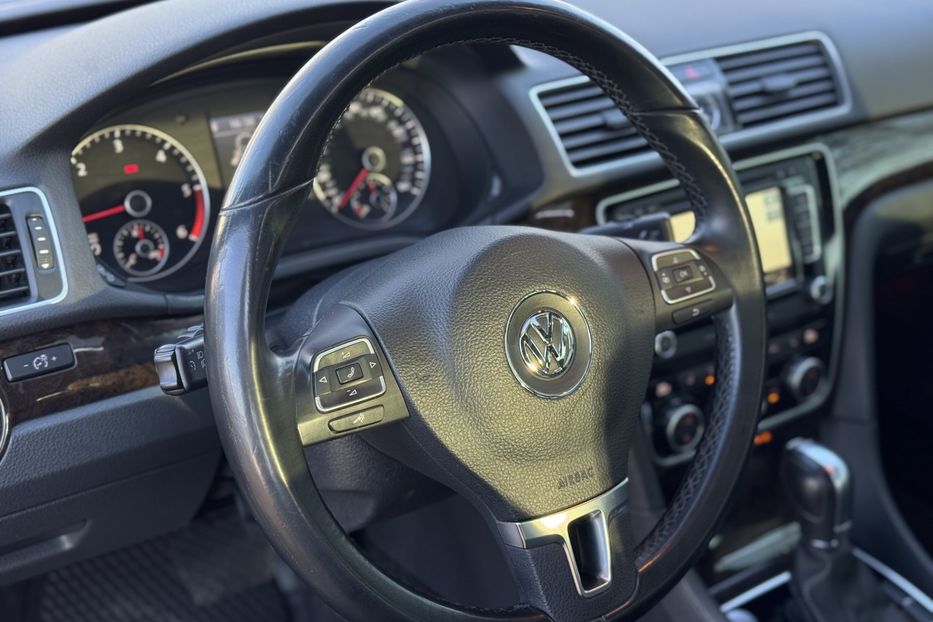 Продам Volkswagen Passat B7 (COMIS)  2014 года в г. Умань, Черкасская область