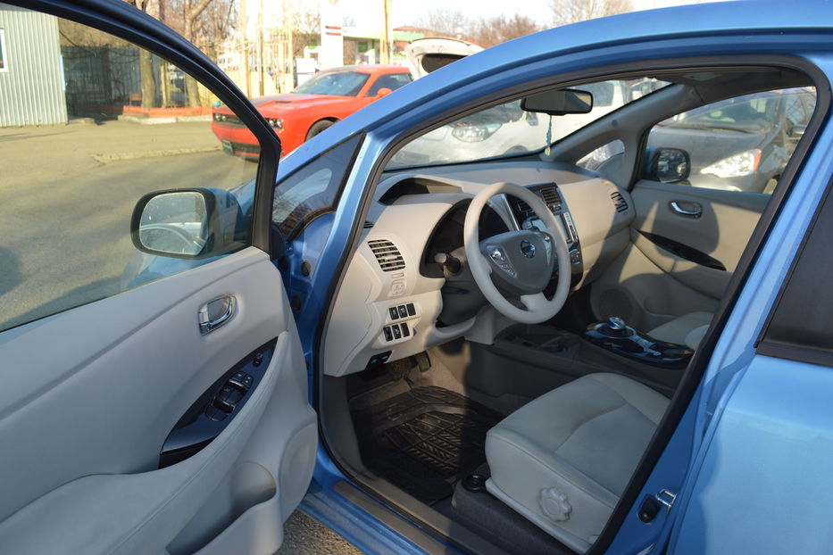 Продам Nissan Leaf 2012 года в Одессе