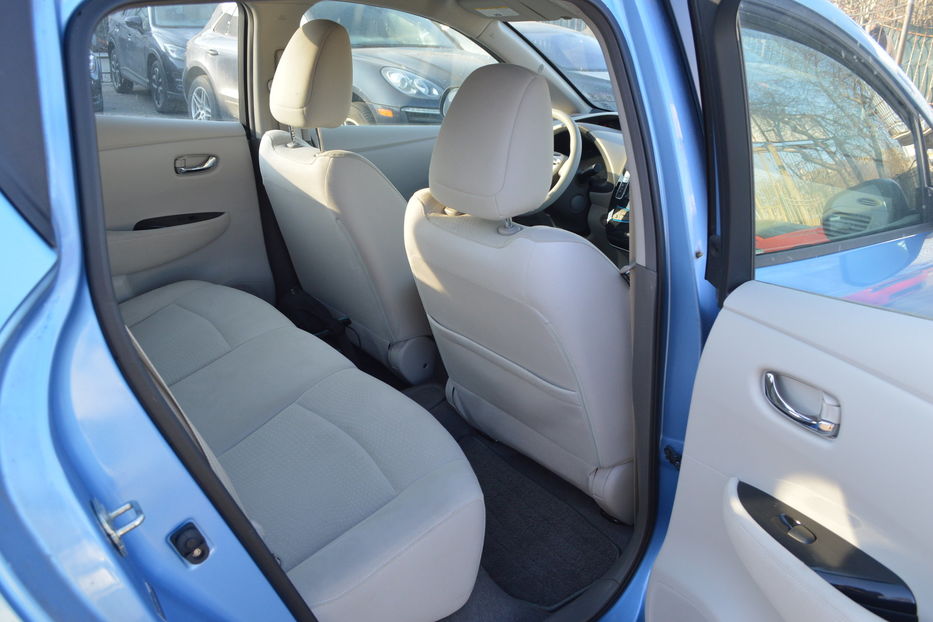 Продам Nissan Leaf 2012 года в Одессе