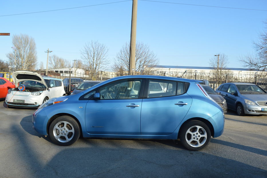 Продам Nissan Leaf 2012 года в Одессе