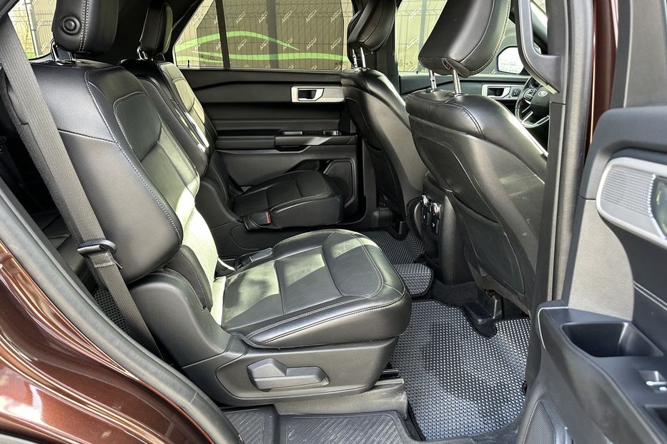 Продам Ford Explorer Ecoboost 2020 года в Киеве