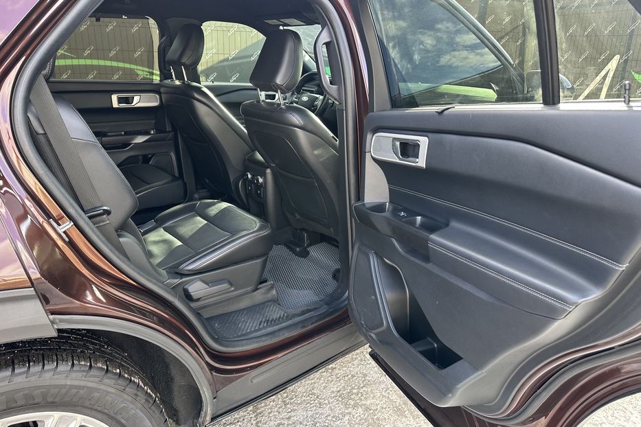 Продам Ford Explorer Ecoboost 2020 года в Киеве