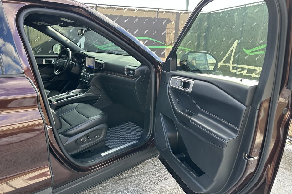 Продам Ford Explorer Ecoboost 2020 года в Киеве