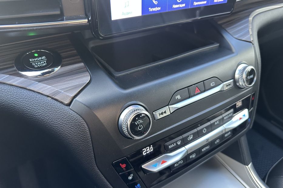 Продам Ford Explorer Ecoboost 2020 года в Киеве