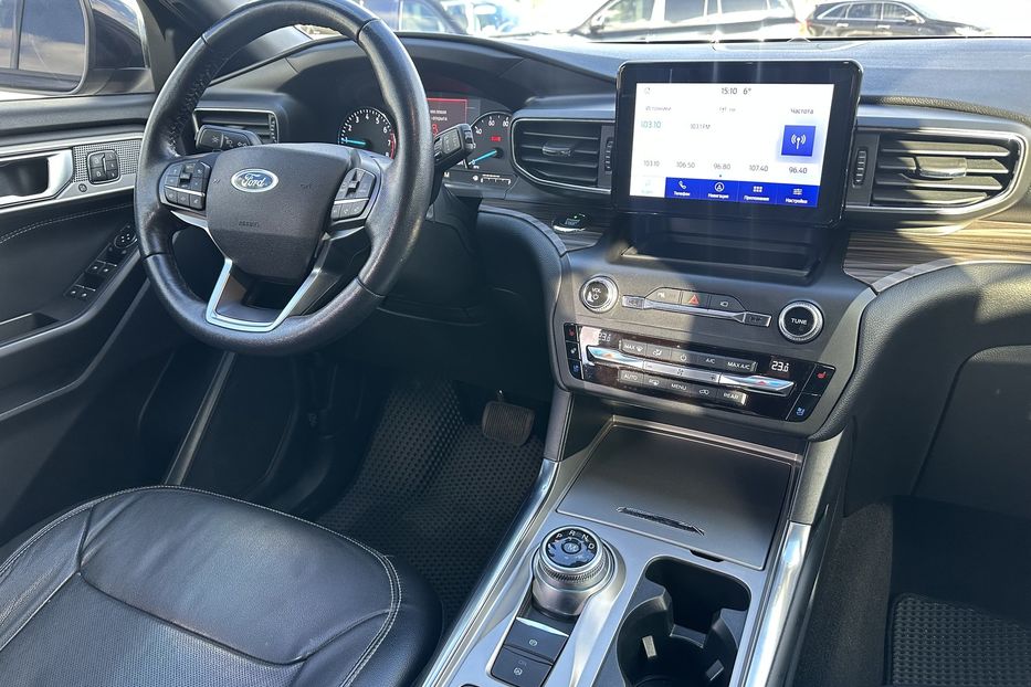 Продам Ford Explorer Ecoboost 2020 года в Киеве
