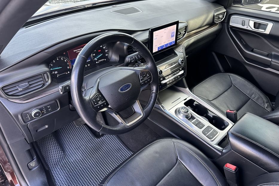 Продам Ford Explorer Ecoboost 2020 года в Киеве
