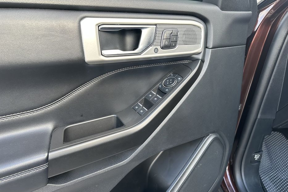 Продам Ford Explorer Ecoboost 2020 года в Киеве