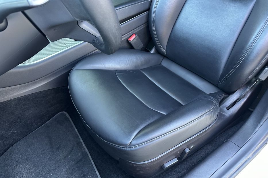 Продам Tesla Model 3 Standart Plus 2019 года в Киеве