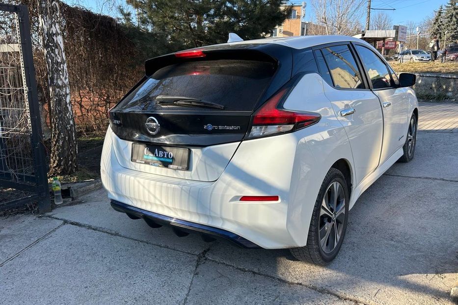 Продам Nissan Leaf 2019 года в Черновцах