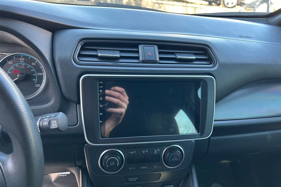 Продам Nissan Leaf 2019 года в Черновцах